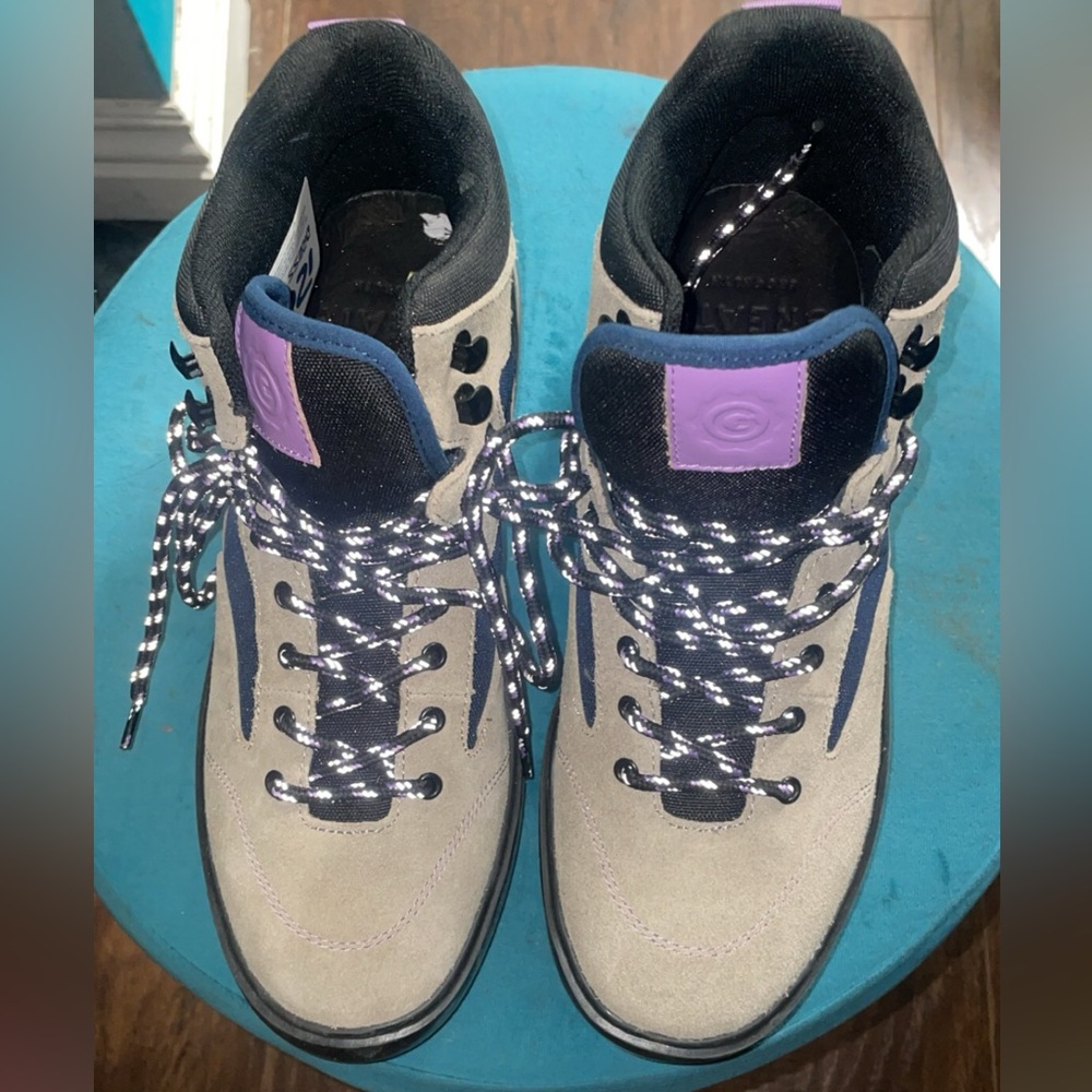 COLD WEATHER Great Brooklyn boot sneakers size 9. Brand New .